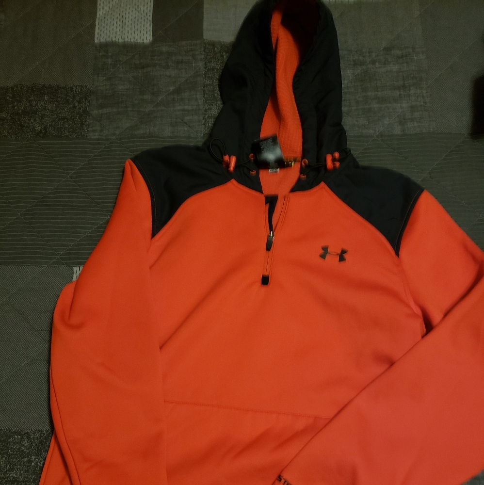 Under Armour Hoodie